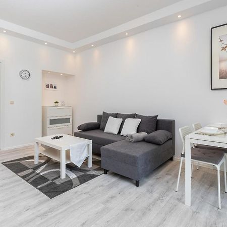 Apartments Riviera Swietojanska By Noclegi Renters กดิเนีย ภายนอก รูปภาพ